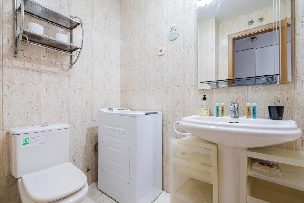 Cozy Family Apartment Tetuan/Estrecho B.M7 Madrid Exteriör bild